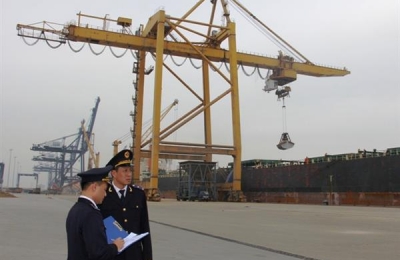 Hải quan cảng biển quốc tế làm việc tất cả các ngày trong tuần
